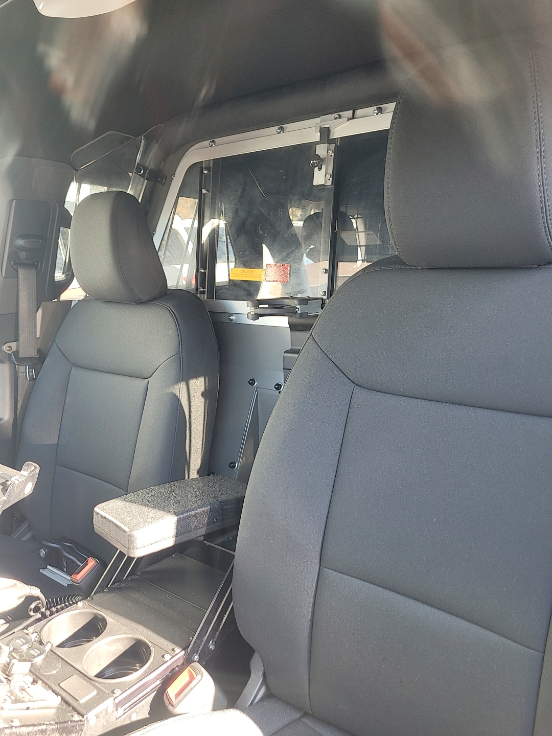 Ford Explorer - photo 10