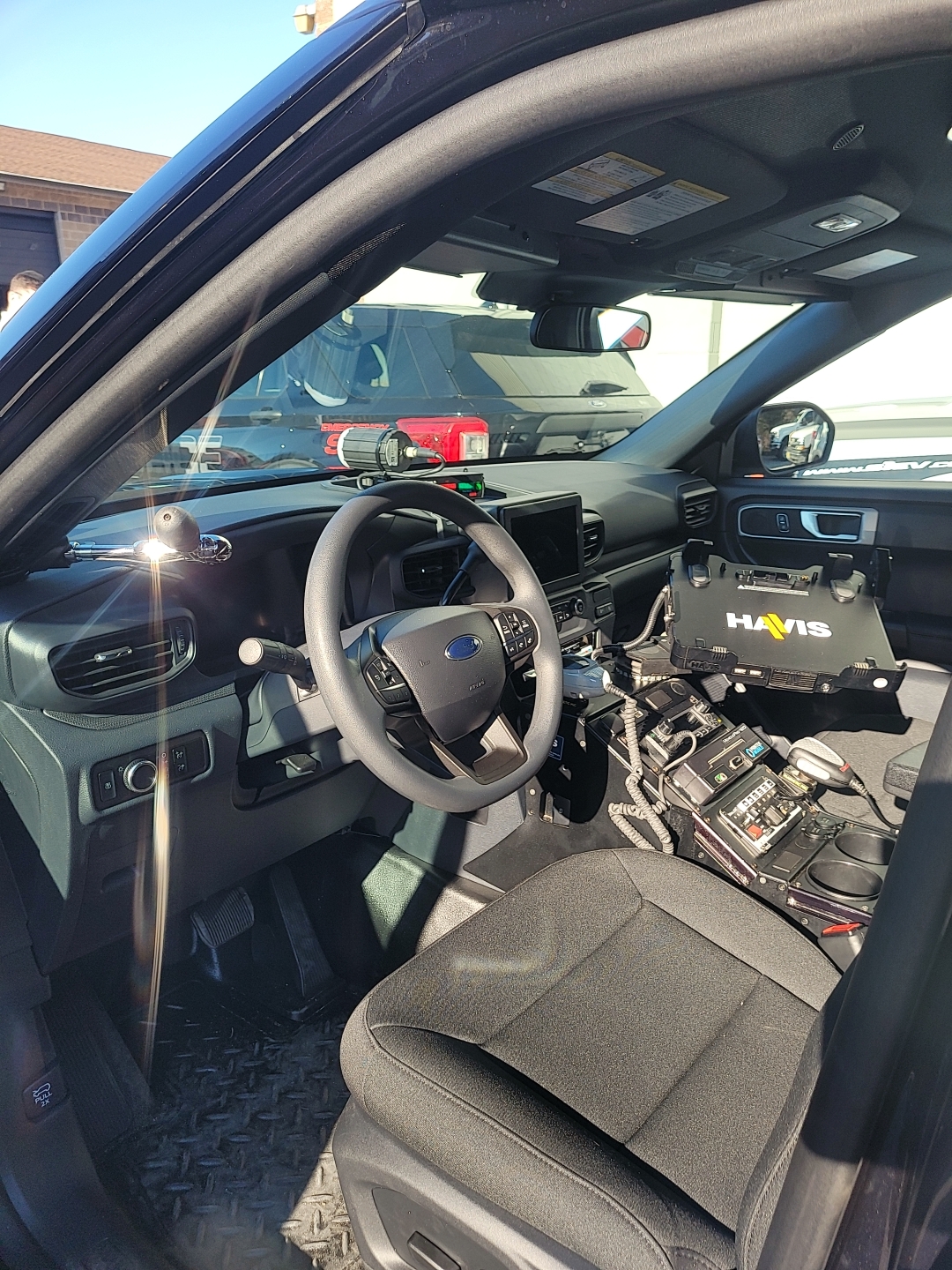 Ford Explorer - photo 3