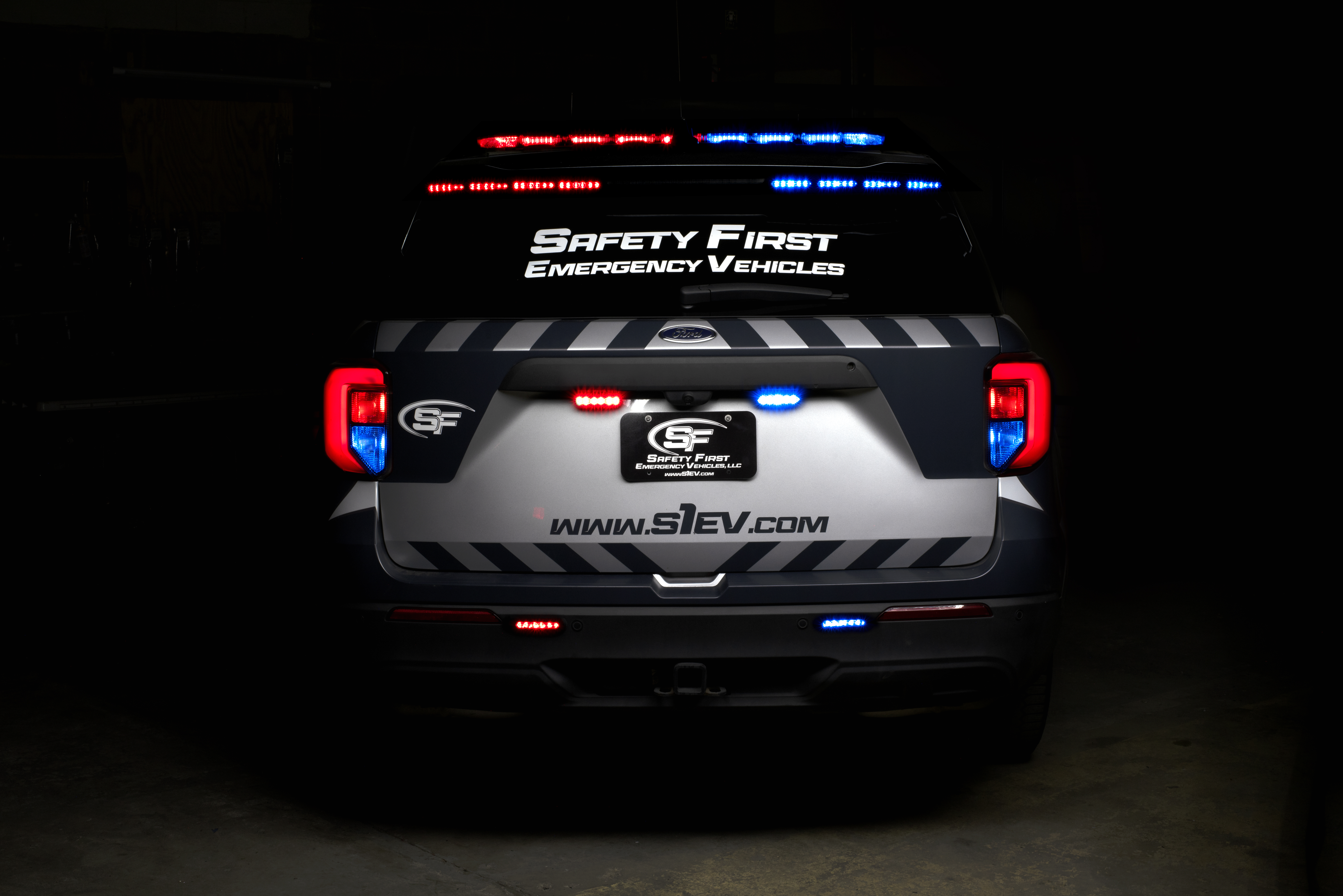Ford Explorer - photo 3